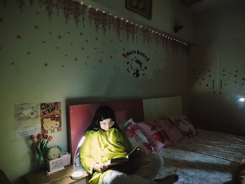 A Pakistani Schoolgirl Builds Her Own Hello Kitty Land With Temu 