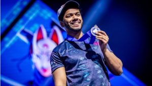 Arslan Ash Secures Sixth Evo Title In All Pakistan Final At Evo 2025