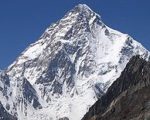 Chinese Mountaineer Dies On K2 After Rockfall