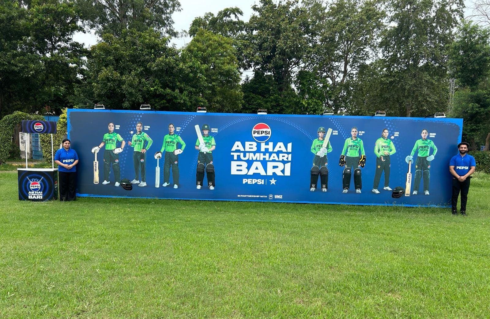 From Billboard To Pitch How Pepsis Playboard Is Turning Cities Into Cricket Grounds For Girls 
