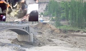 Hunza Cut Off After Landslide Kills Nine Volunteers In Gilgit