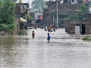 India Releases More Water Into Chenab Major Flood Threatens Punjab