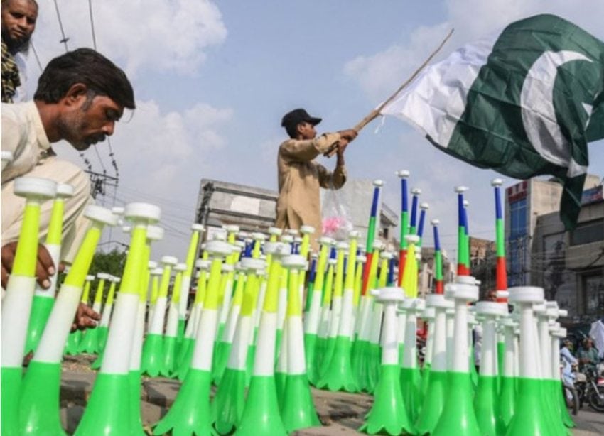 Islamabad Bans Sale Of Horns Ahead Of Independence Day Celebrations