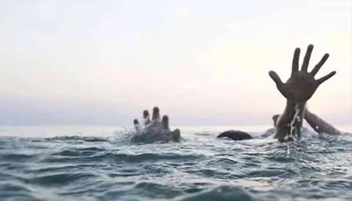 Man Allegedly Drowns Himself And Two Children In Karachi Sea