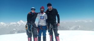 Mountaineer Amina Shigri Successfully Summits 7027 Meters Spantik Peak