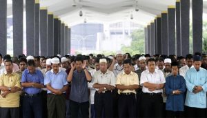 Muslims Deliberately Skipping Friday Prayers To Face Jail Fine In Malaysia
