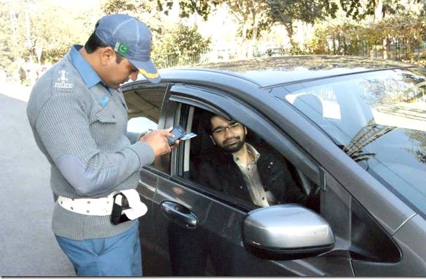Traffic Police Start Crackdown Against Token Tax Defaulters In New Campaign