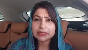 Us Based Doctor Visits Adiala Jail To Deliver Books To Imran Khan