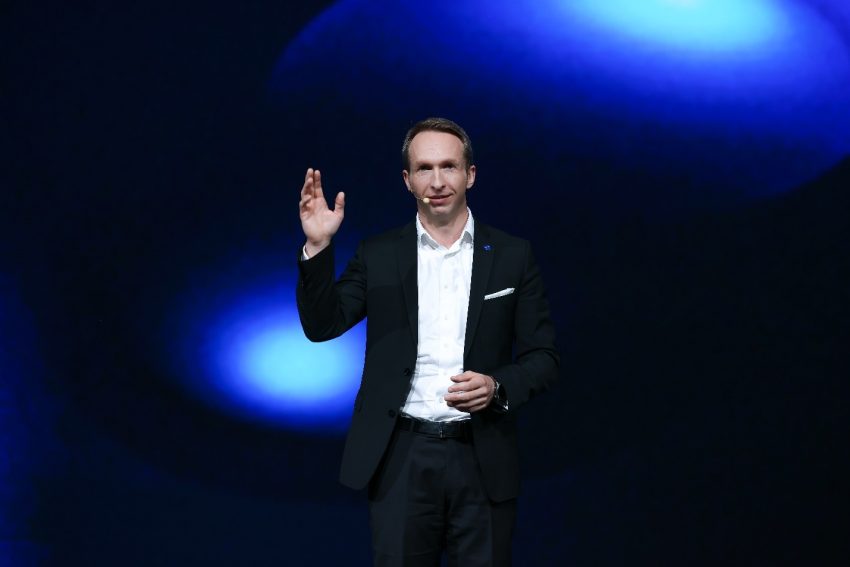 Vivo Unveils First Mixed Reality Headset And New Imaging Strategy At 30th Anniversary 