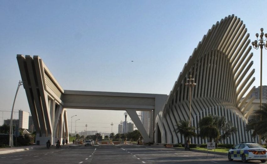 Why Is Bahria Town Planning To Shut Down Operations Across Pakistan