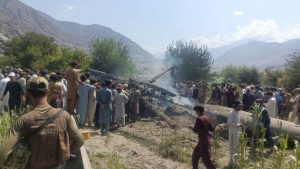 Crew Of 5 Martyred As Pakistan Armys Mi 17 Helicopter Crashes In Chilas