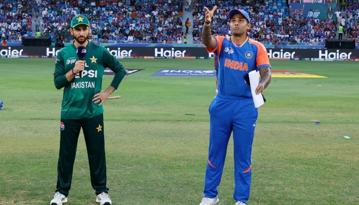 India Opt To Bowl First Against Pakistan In Asia Cup Final