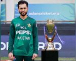 Indian Skipper Skips Pre Final Photoshoot With Pakistan Captain