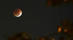 Moon To Be Fully Covered By Earths Shadow In Pakistan On September 7