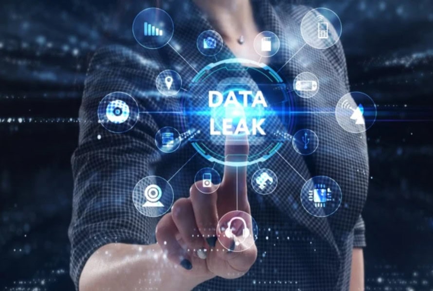 Pakistani citizens’, officials’ data sold online; interior minister orders inquiry Pakistani citizens’, officials’ data sold online; interior minister orders inquiry