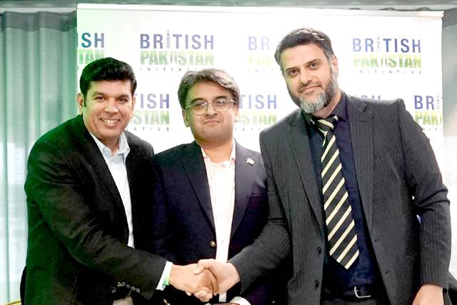 Warwickshire Ccc Lahore Qalandars Announce Historic Global Partnership 