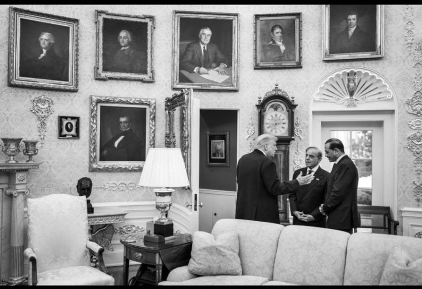 White House Releases Pictures Of Donald Trump Meeting Pak Pm And Army Chief 