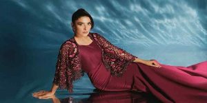 Ayeza Khan Raises The Temperature With Glamorous New Shoot