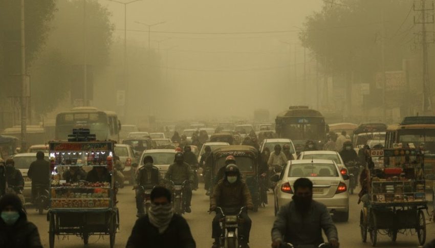 Lahore Aqi Update City Chokes Under Hazardous Air Pollution As Aqi Hits 563