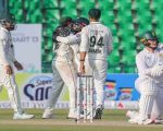 Pakistan In Control As South Africa End Day 2 On 216 6 Trailing By 162 Runs