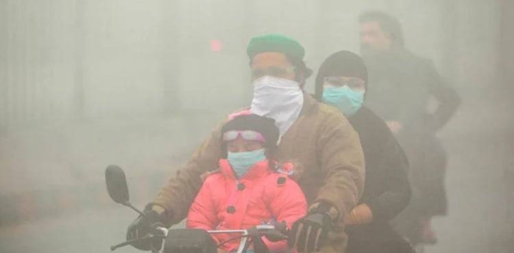 Punjab Makes Facemask Mandatory For Bike Riders As Smog Worsens