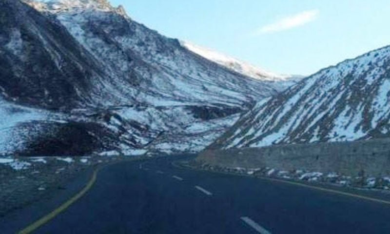 Babusar Naran Road Closed To All Traffic Due To Snowfall