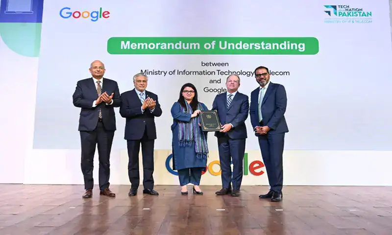 Made In Pakistan Chromebooks To Revolutionize Education As Google Joins Forces With Govt