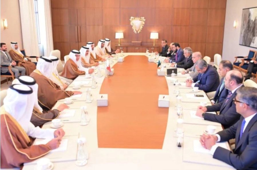 Pakistan, Bahrain agree to raise trade to $1b, ease visa regime