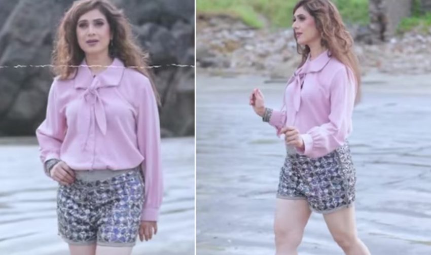 62 Year Old Meenakshi Sheshadris Beach Photoshoot Leaves Fans Speechless