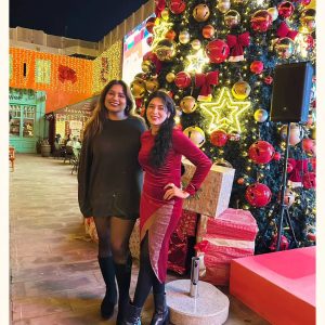 Christmas 2025 Pakistani Showbiz Stars Spread Holiday Cheer With Heartwarming Moments 