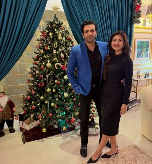 Christmas 2025 Pakistani Showbiz Stars Spread Holiday Cheer With Heartwarming Moments 