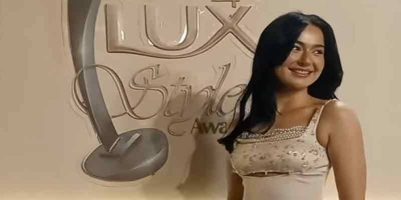 Hania Aamir Wins Best Actress Award At Lux Style Awards 2025