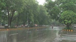 Lahore Welcomes First Rain Of The Winter