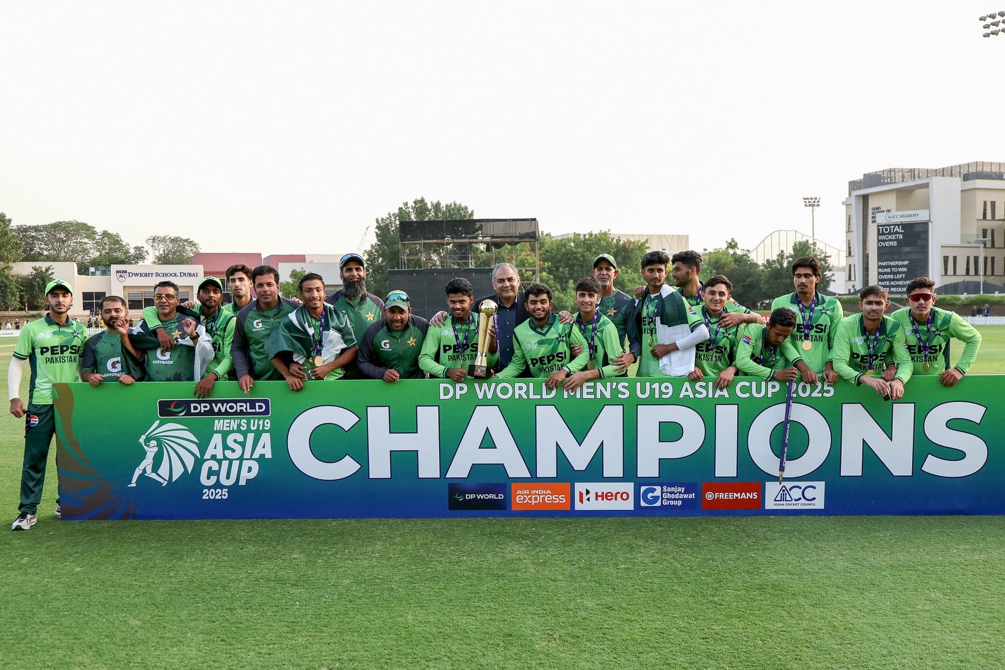 Pakistan crush India to win Under-19 Asia Cup title