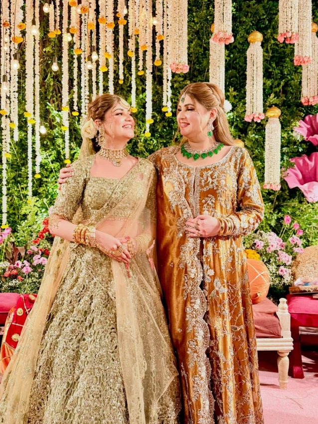 Rahat Fateh Ali Khans Heartfelt Performance Steals Show At Daughters Mayon 