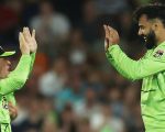 Shadab Khans Four Wicket Haul Powers Sydney Thunder To First Bbl 15 Win