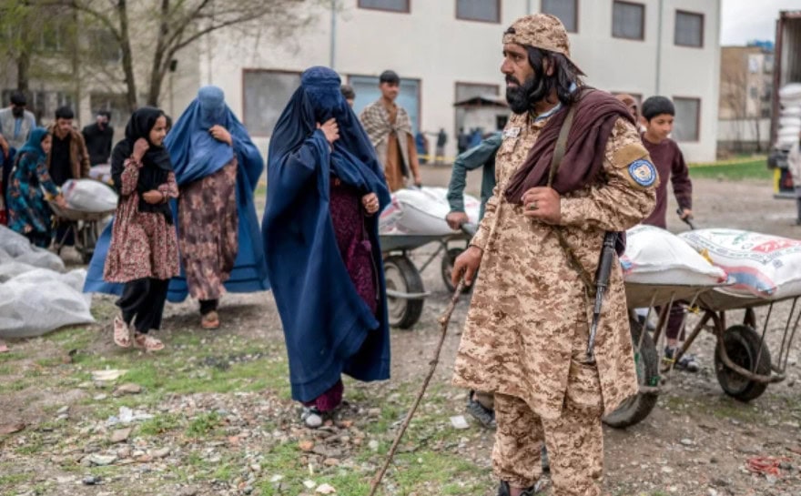 Taliban restrict women’s entry to market without male guardian