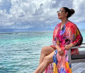 Bipasha Basus Beach Photoshoot Is Too Hot To Handle See Viral Pics