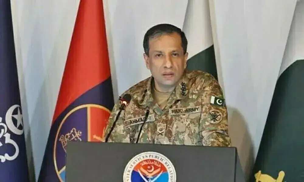 Students admire Pakistan Army’s unwavering commitment to state, constitution