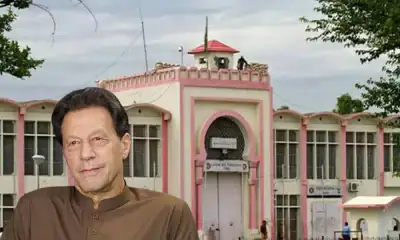 Imran Khan Secretly Taken To Pims Hospital For Eye Procedure From Adiala Jail