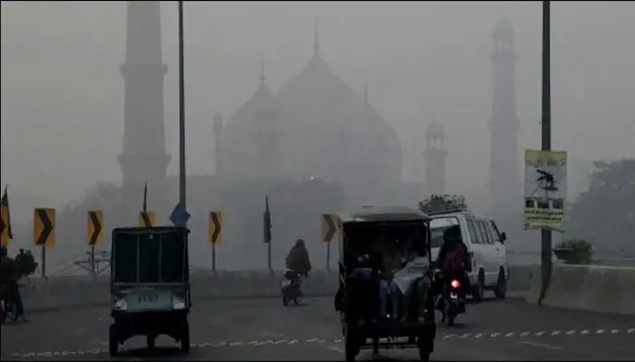 Lahore Weather Update: Chilly days head as Cloudy Skies, Morning Fog expected