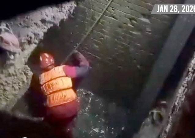 Mother Dies In Open Drain Rescue Teams Race Against Time To Find Missing Baby In Lahore 