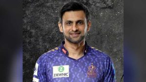 Shoaib Malik Announces Retirement From Psl