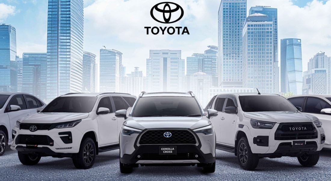 Toyota Car Prices crash by Rs2.5 Million as Pakistan buyers rejoice!