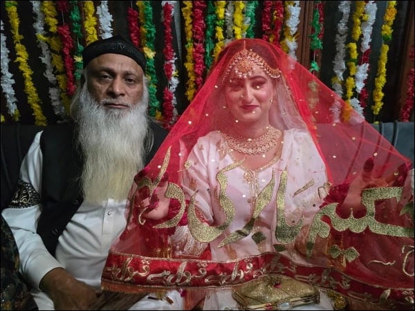 60 Year Old Mans Marriage To Young Woman In Rawalpindi Goes Viral On Social Media