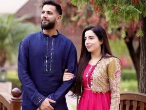 Imad Wasim Sends Legal Notice To Former Wife Sania Ashfaq