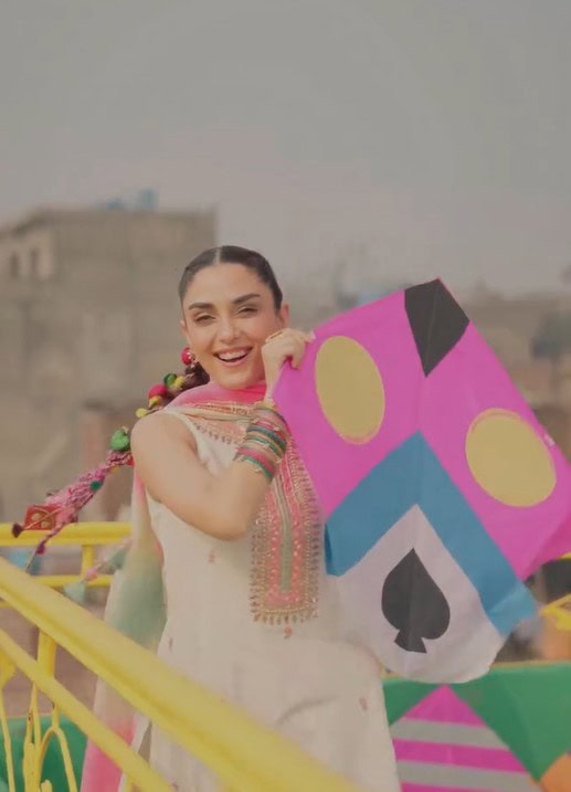 Pakistani Stars Celebrating Basant 2026 In Style See Pictures And Videos 