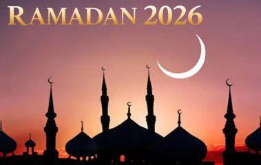 Ramadan 2026 Saudi Uae Residents Rush To Spot 2026 Crescent Moon Tonight
