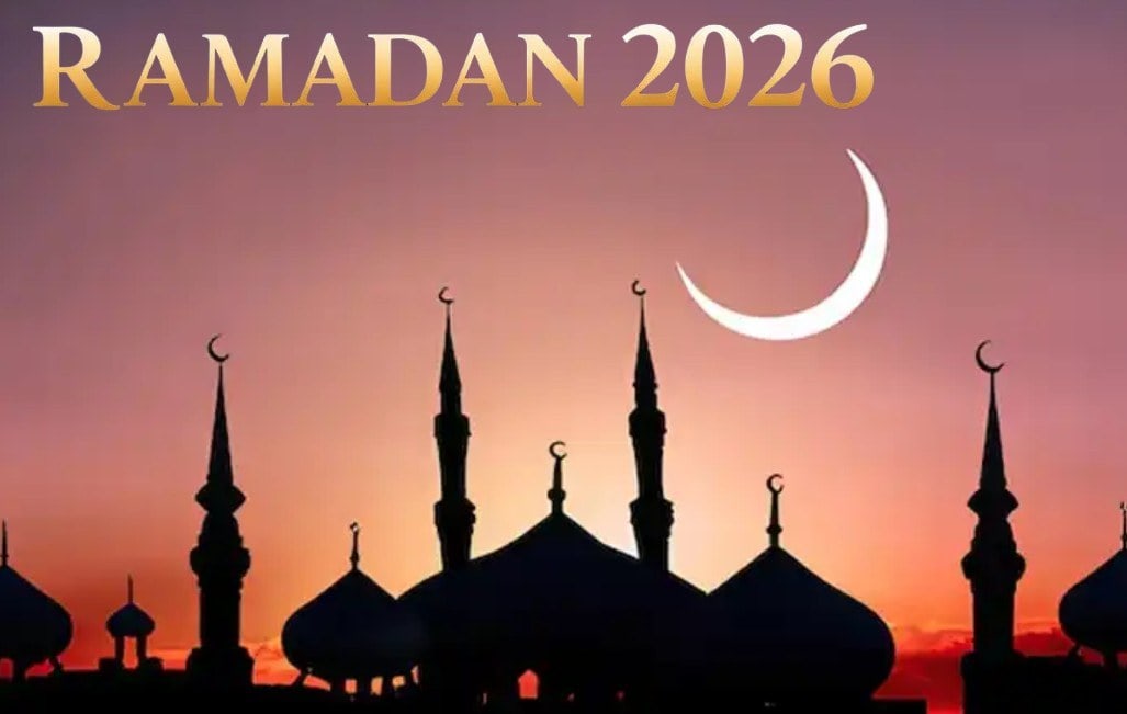 Ramadan 2026: Saudi, UAE residents rush to spot 2026 Crescent Moon tonight