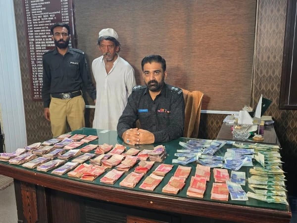 ‘Wealthy beggar’ arrested in Karachi’s Gulshan-e-Iqbal